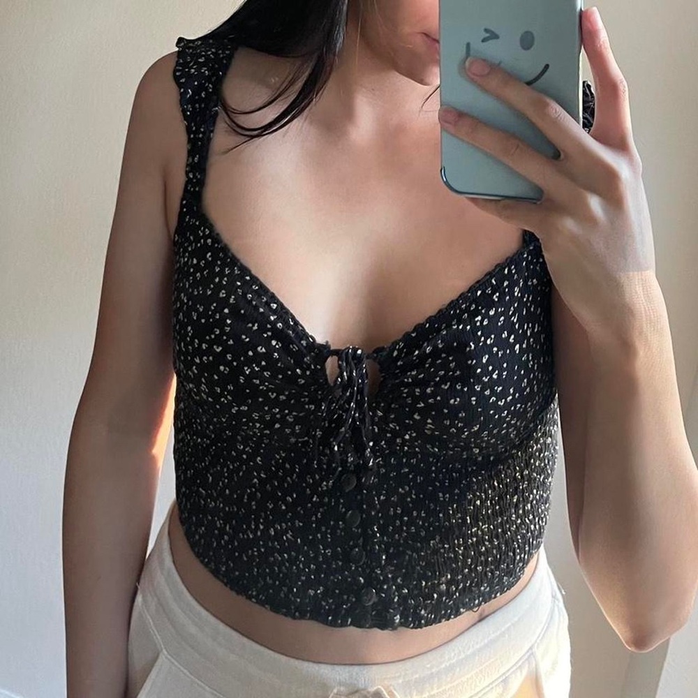 Sam & Max Floral Crop Top in Black Size Small